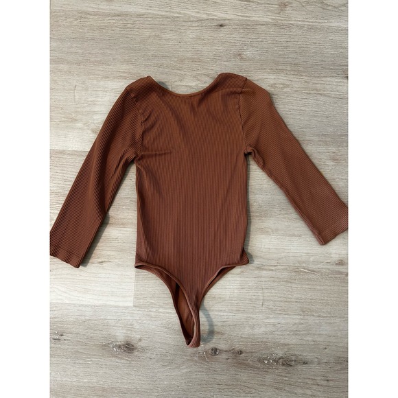 Clay brown ribbed bodysuit women’s size small - Picture 4 of 4